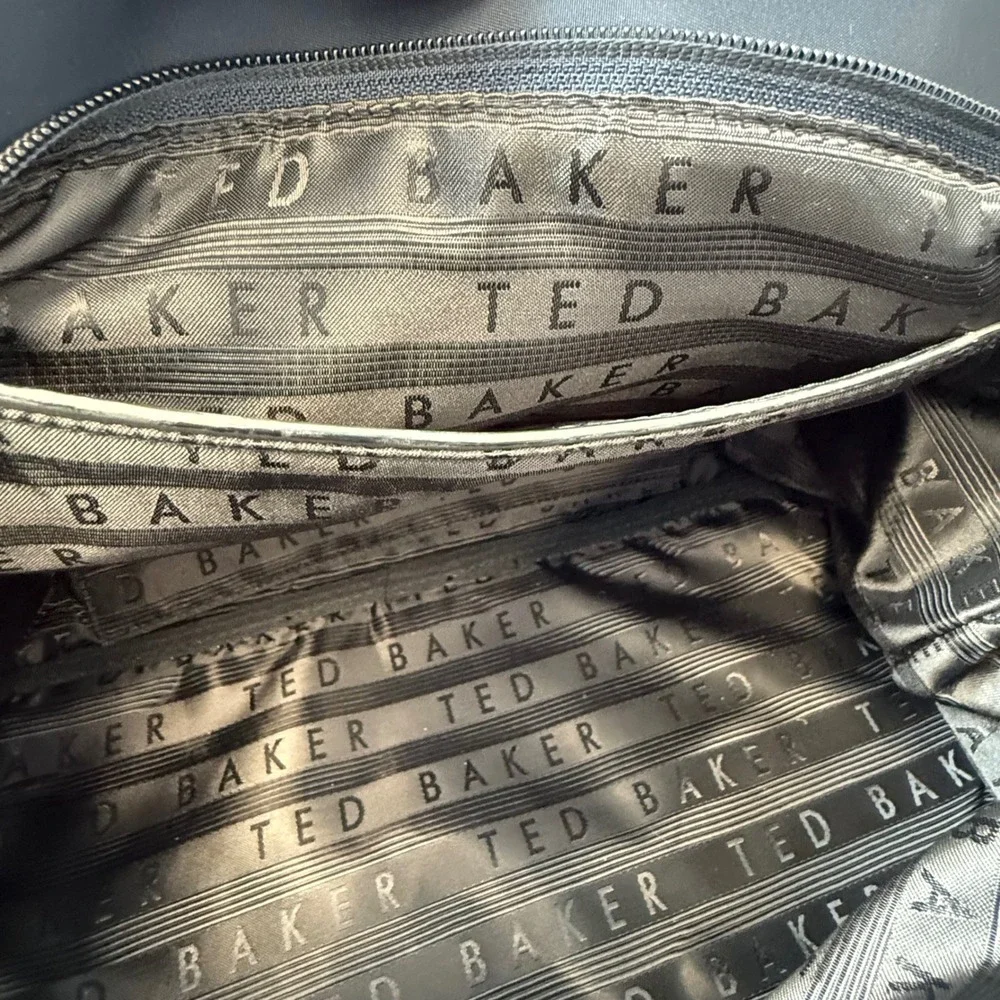 Ted Baker Tote Bag Women Large Navy Blue Excellent Nylon Zippered Minimalist